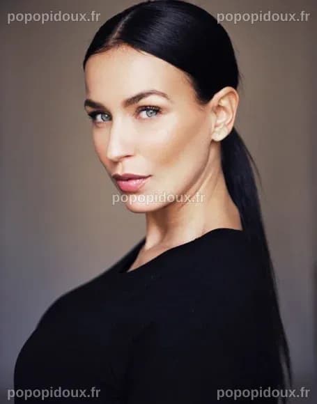 Julie Ricci Age - SuperStars Blog