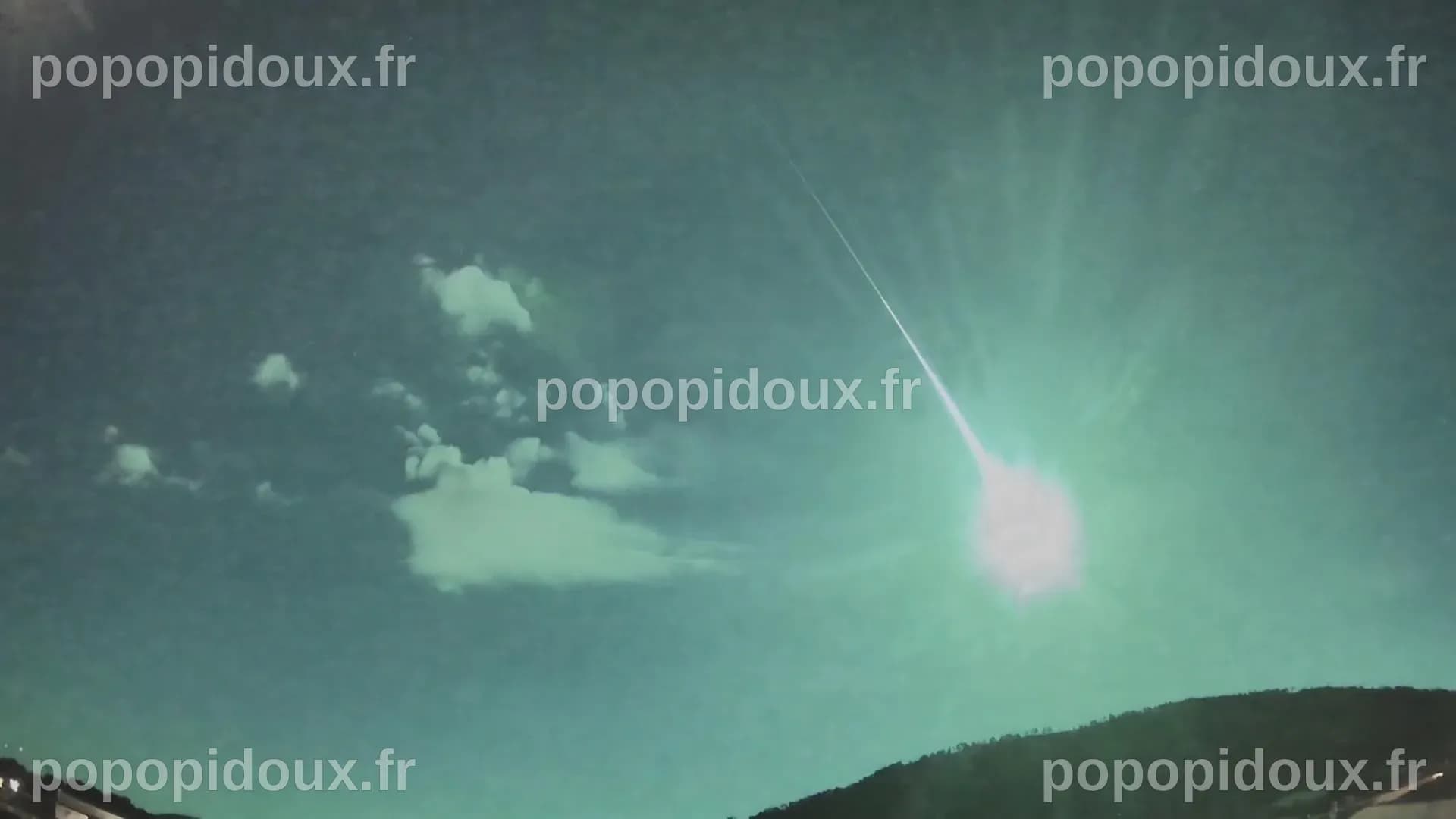 Fireballs From Space Astronauts On The Space Station Caught A Fireball