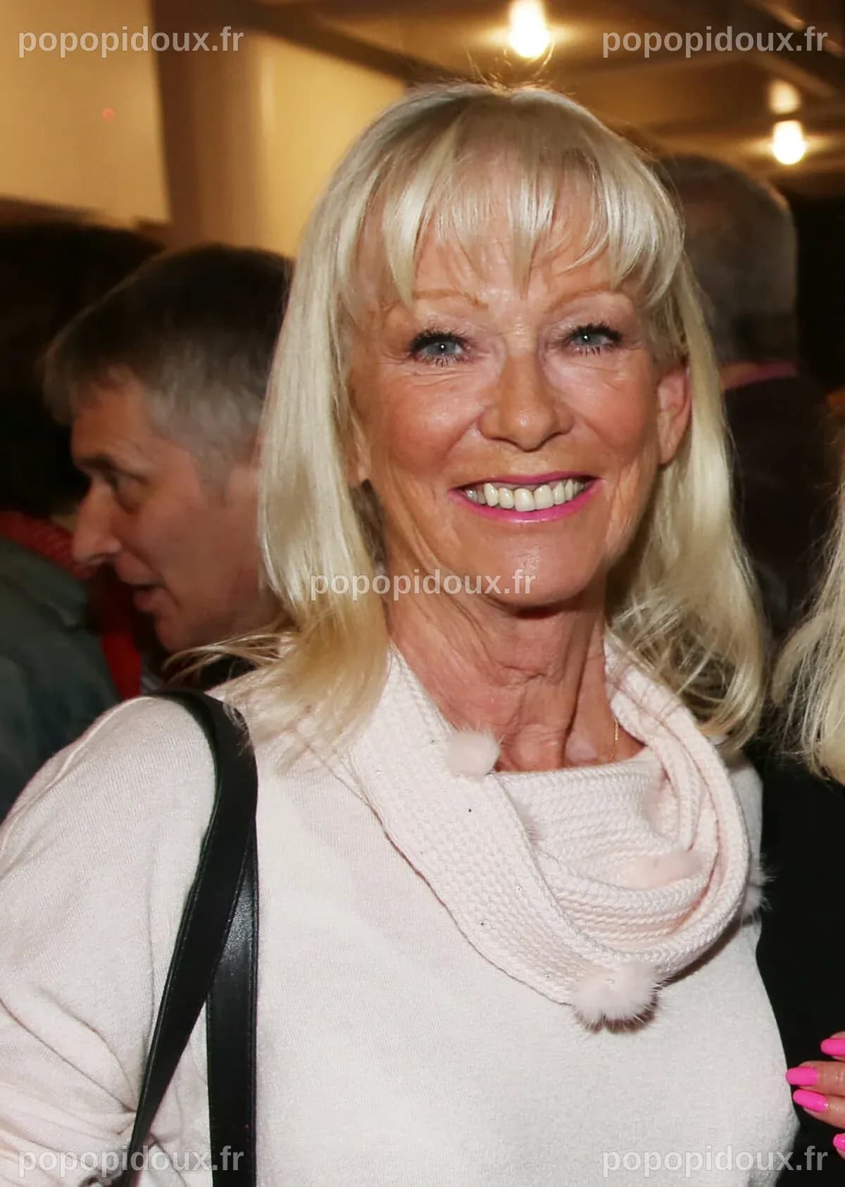 Évelyne Leclercq : Une Vie d'Engagement et de Passion à 74 Ans
