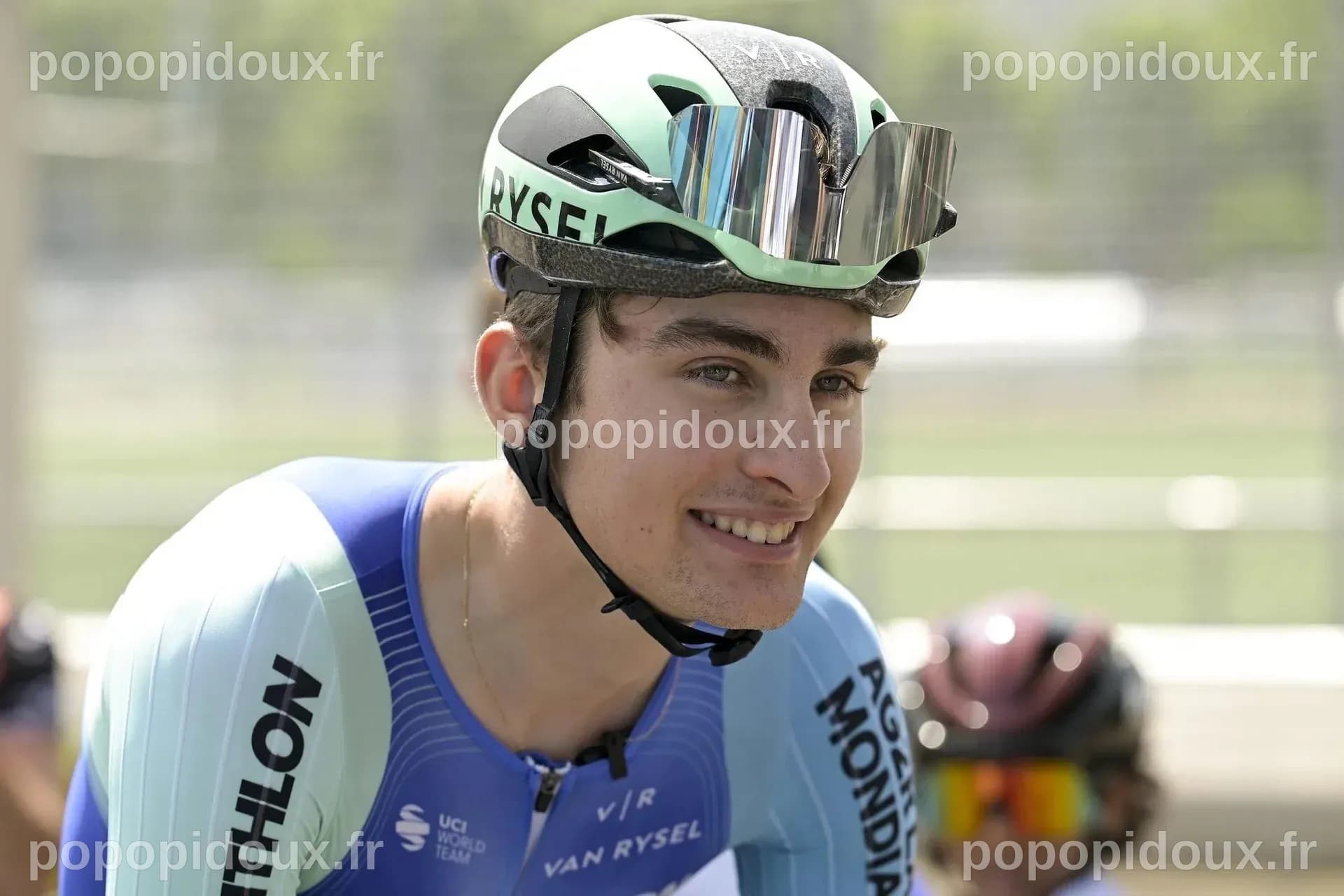 Paul Seixas : Le jeune prodige français se prépare pour le Tour de France 2026