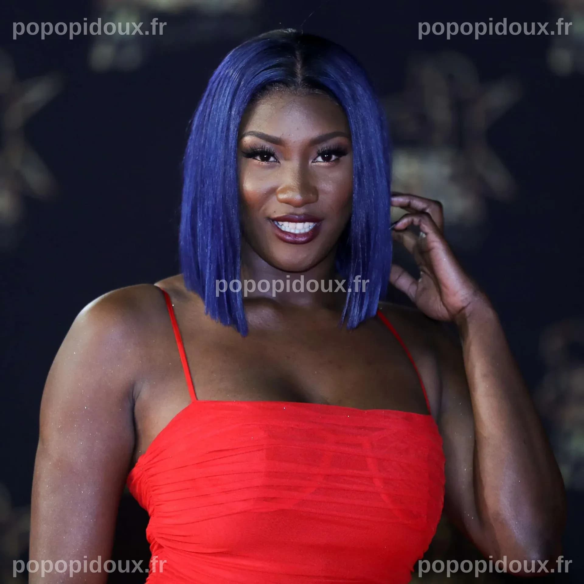 Aya Nakamura Taille Poids - SuperStars Blog
