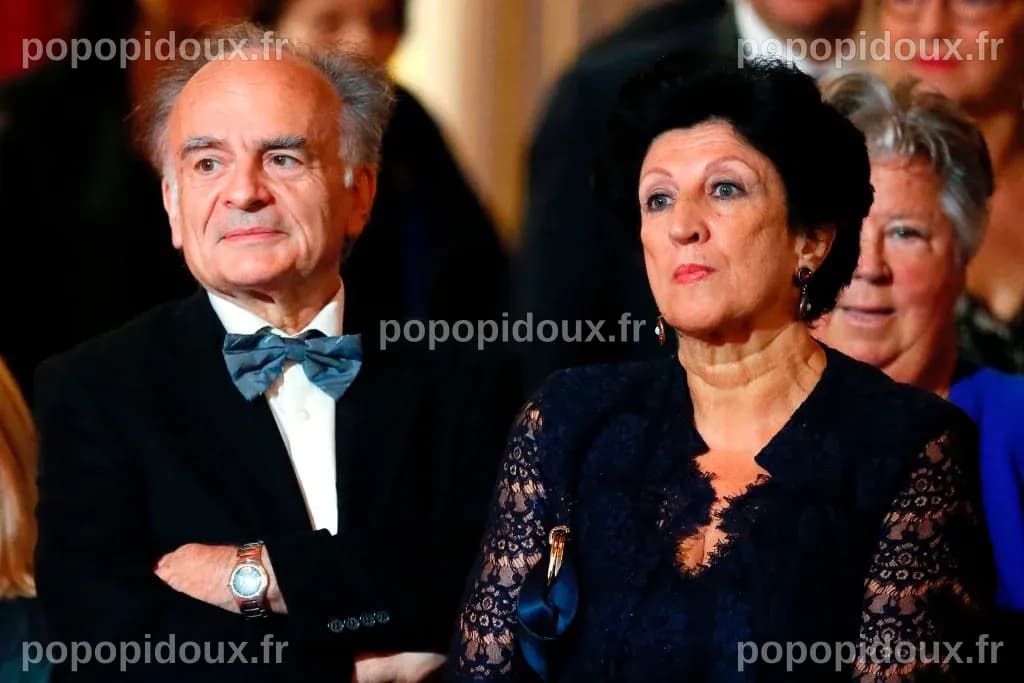 Les Origines Familiales d'Emmanuel Macron : Un Voyage dans le Passé