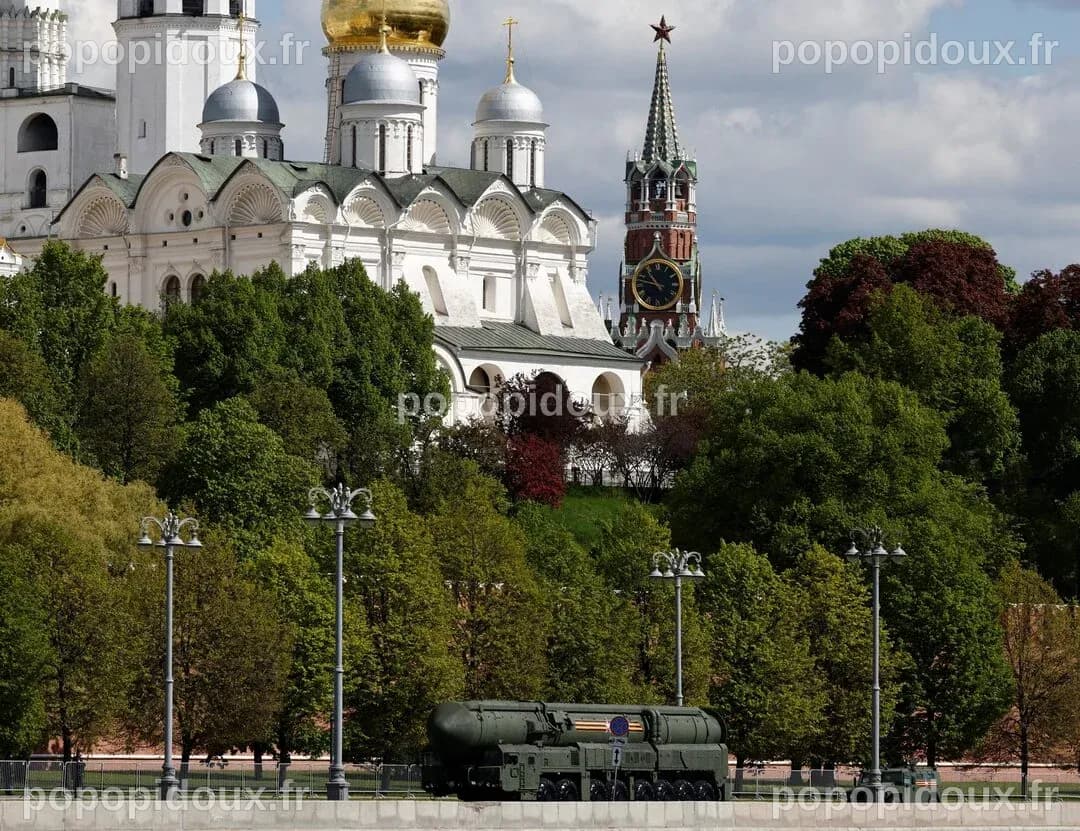 Russia marks Victory Day with new strikes on Ukraine, but pared-back ...