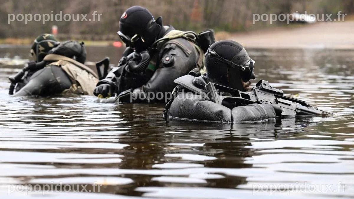 France: L'exercice militaire tourne au drame pour deux soldats français ...
