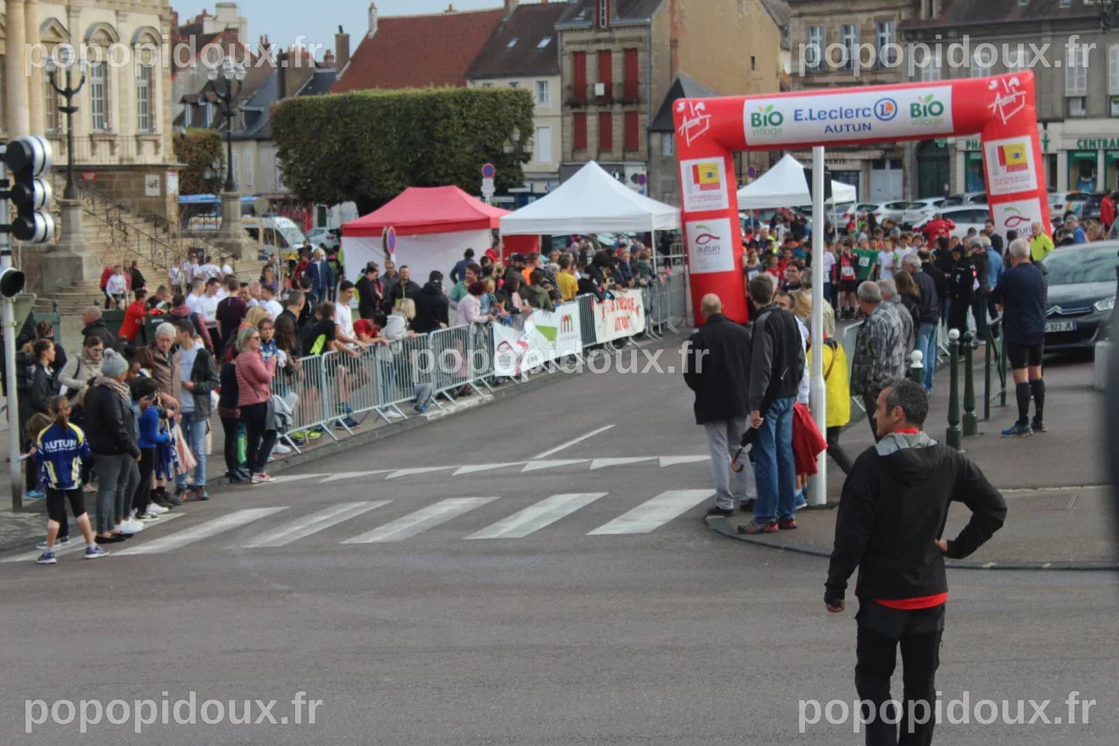 AUTUN. En images, les deux courses réservées aux écoles d'athlétisme ...