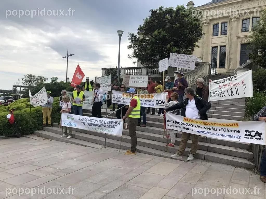Réaménagement de la place André-Ferré à Tinténiac : l'opposition s'oppose fermement au projet