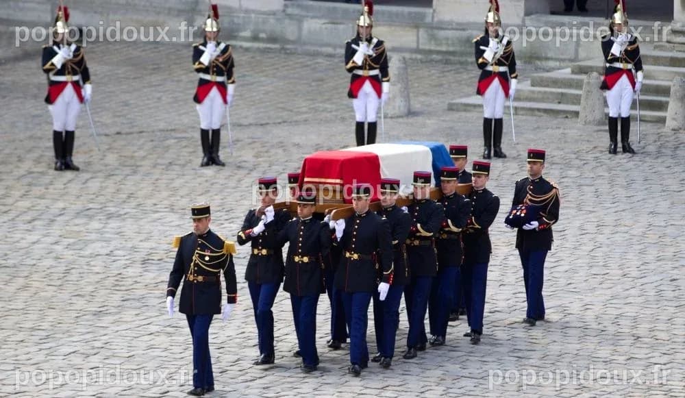 La Nation rend hommage à Raymond Aubrac