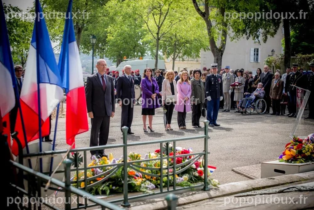 Hommage National à Brest : Célébration des Derniers Combattants du 8 Mai