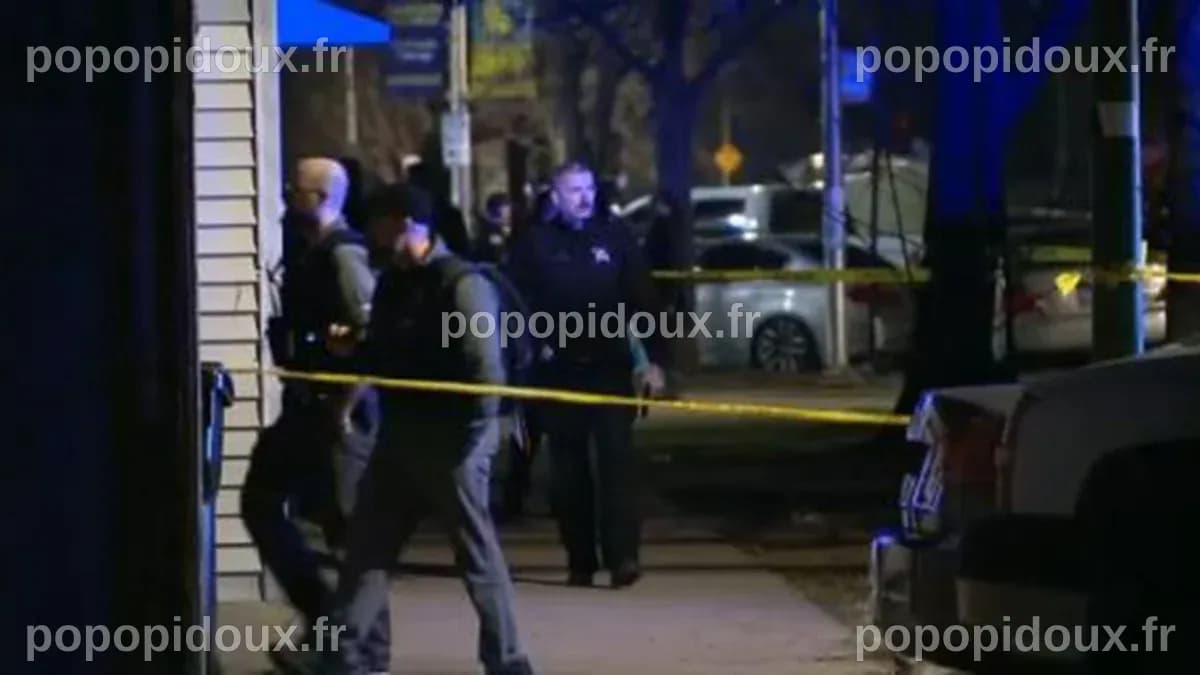 Chicago police officer killed while chasing armed teen suspect ...