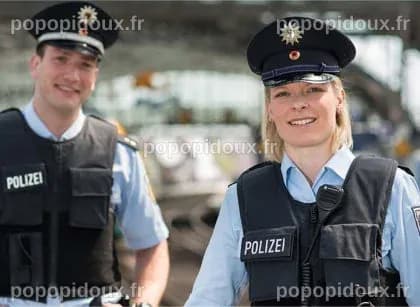 Un homme abattu par la police après avoir poignardé sa mère handicapée le jour de la fête des mères