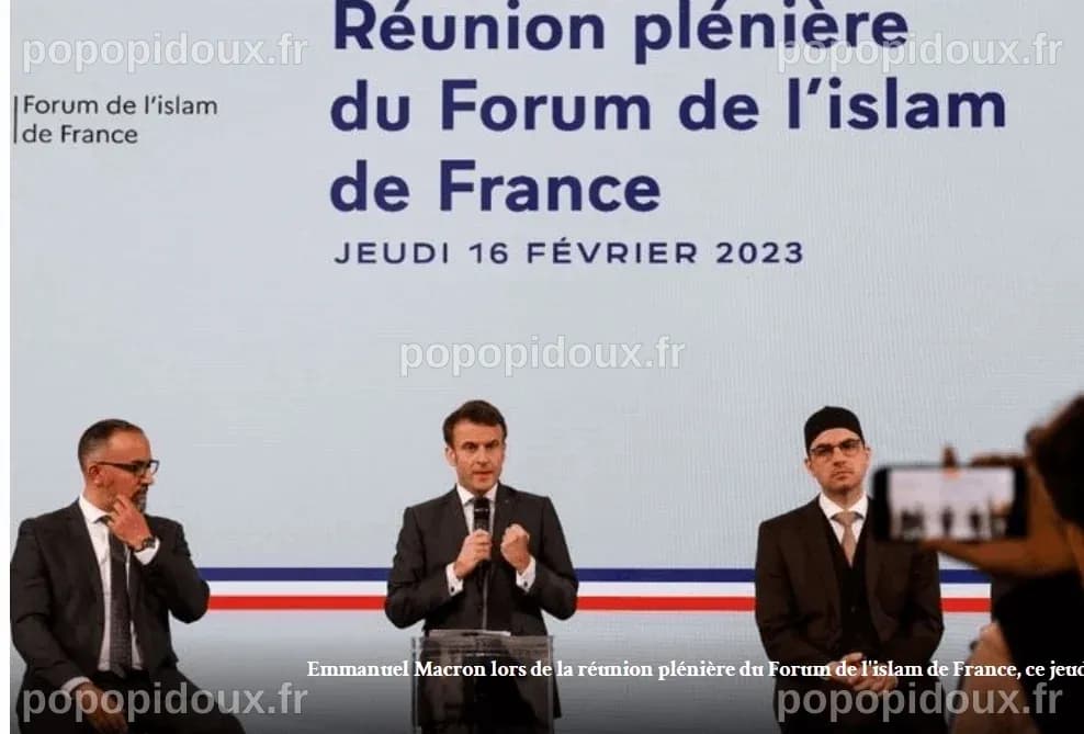 Remise de L'invisible de la rue Vaucouleurs au Président de la ...