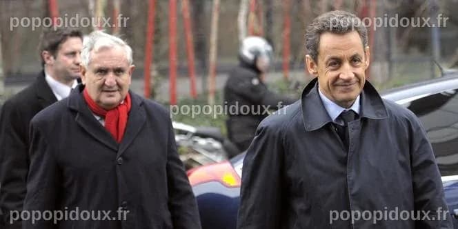 Les modérés démocrates mettent en garde : un virage trop à gauche aux élections intermédiaires pourrait entraîner une perte présidentielle en 2028